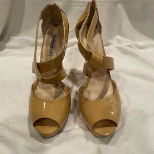 Charles David nude color patent leather strappy heels